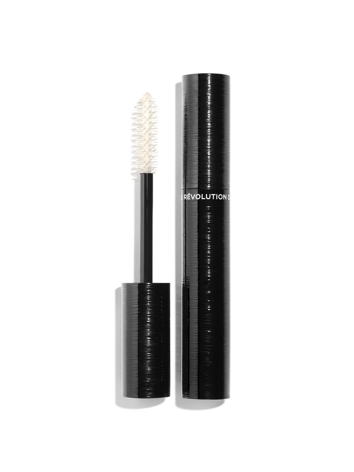 LE VOLUME RÉVOLUTION MASCARA by CHANEL