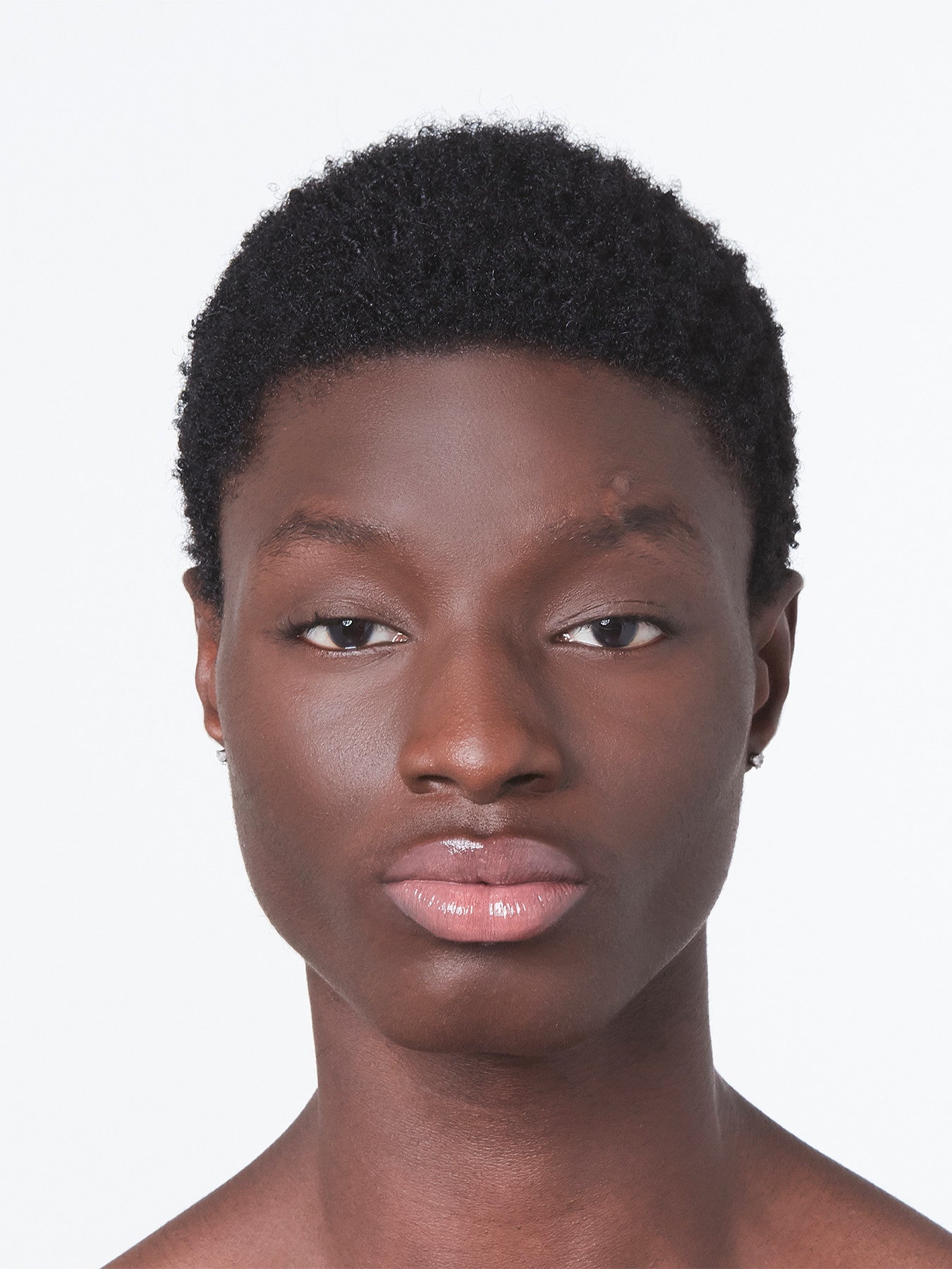 Gucci Luxe Brilliance Lip Color
