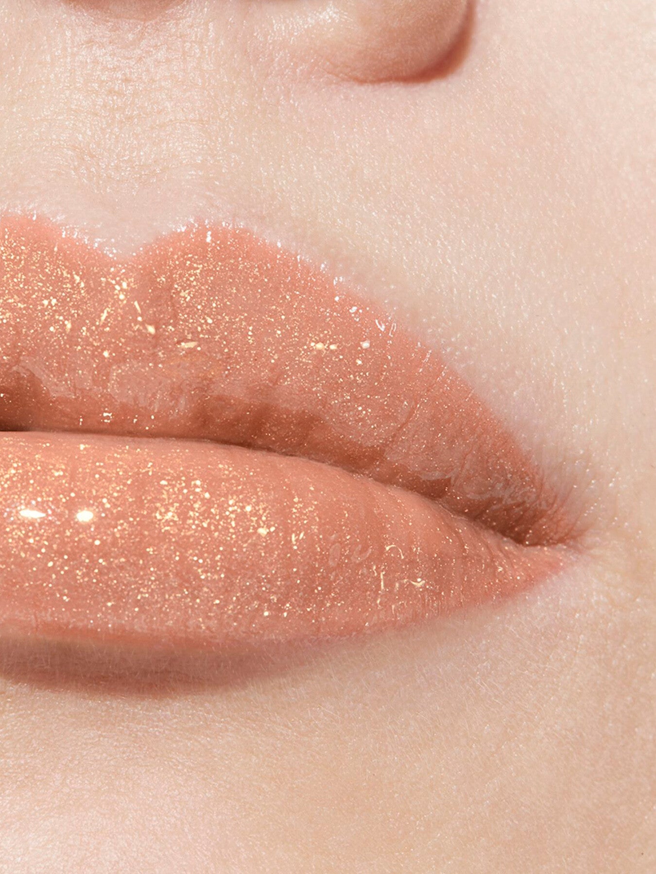 CHANEL ROUGE COCO FLASH: Instant Radiance & Intensity