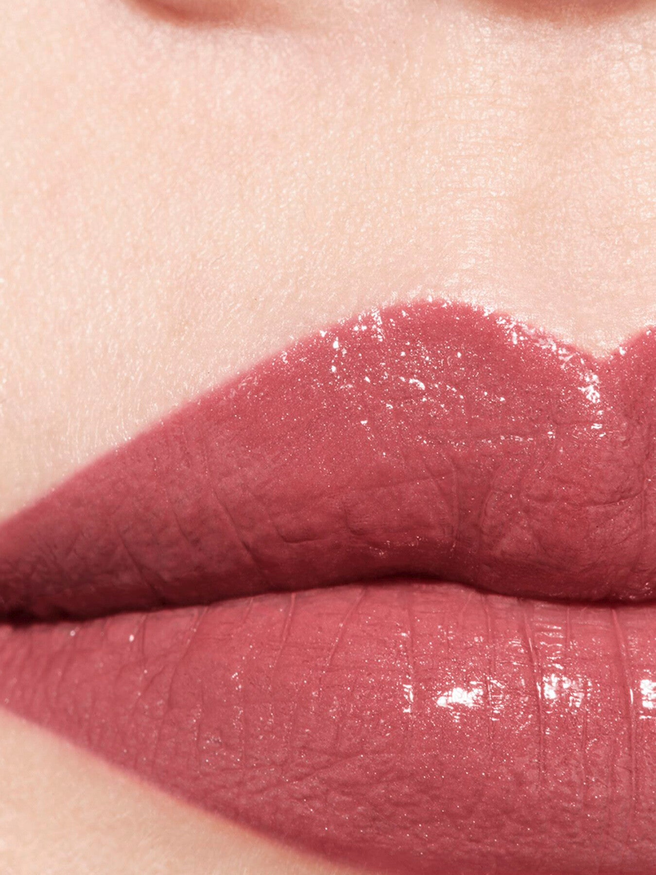 Chanel Rouge Coco Satin Lipstick - Long-Wear Hydration for Luscious LAips