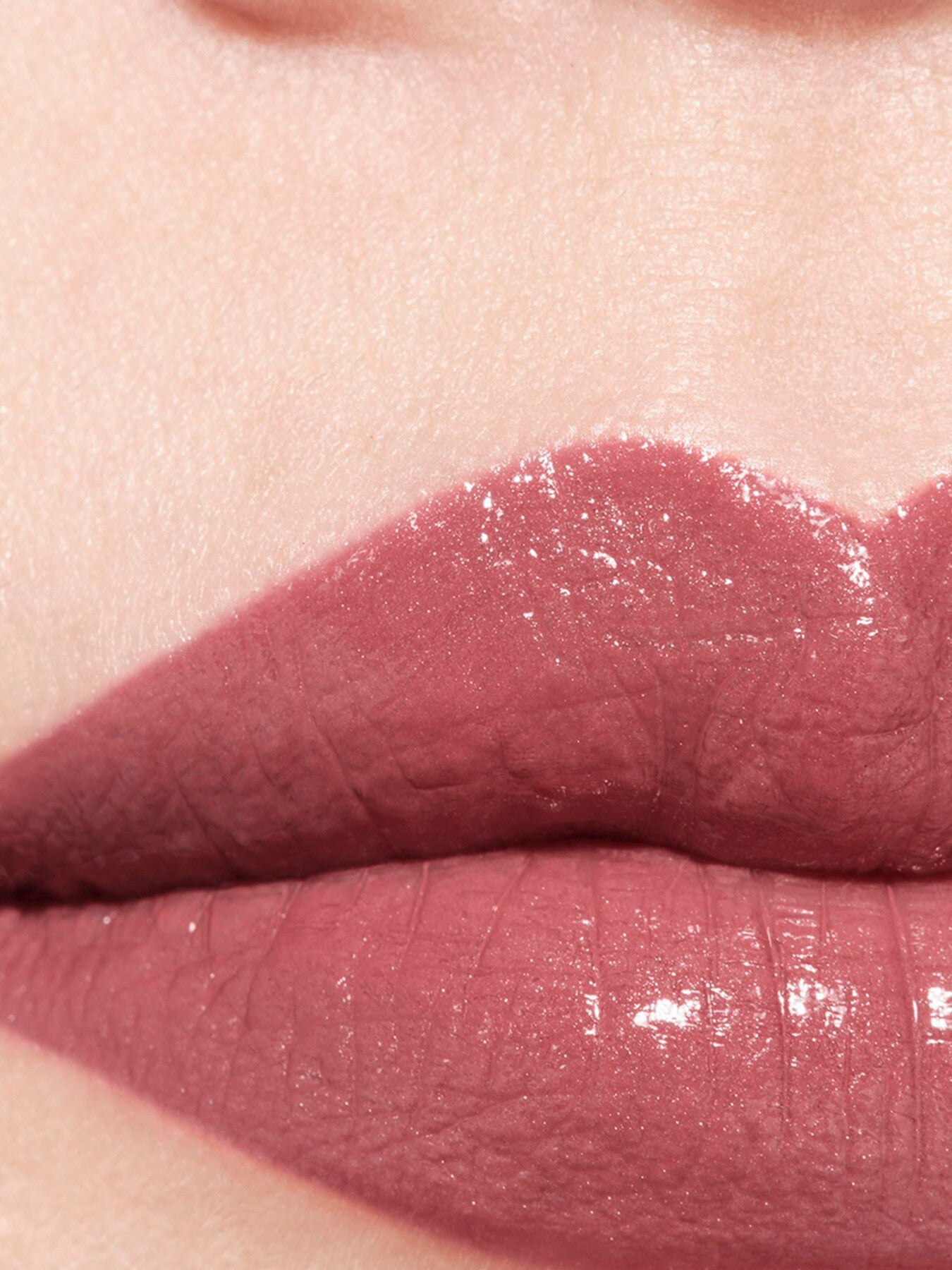 Chanel Rouge Coco Satin Lipstick - Long-Wear Hydration for Luscious LAips