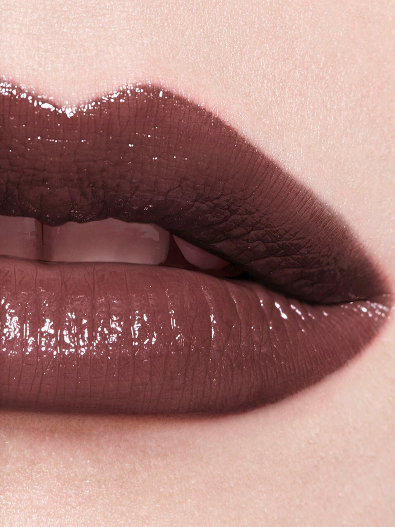 Chanel Rouge Coco Satin Lipstick - Long-Wear Hydration for Luscious LAips