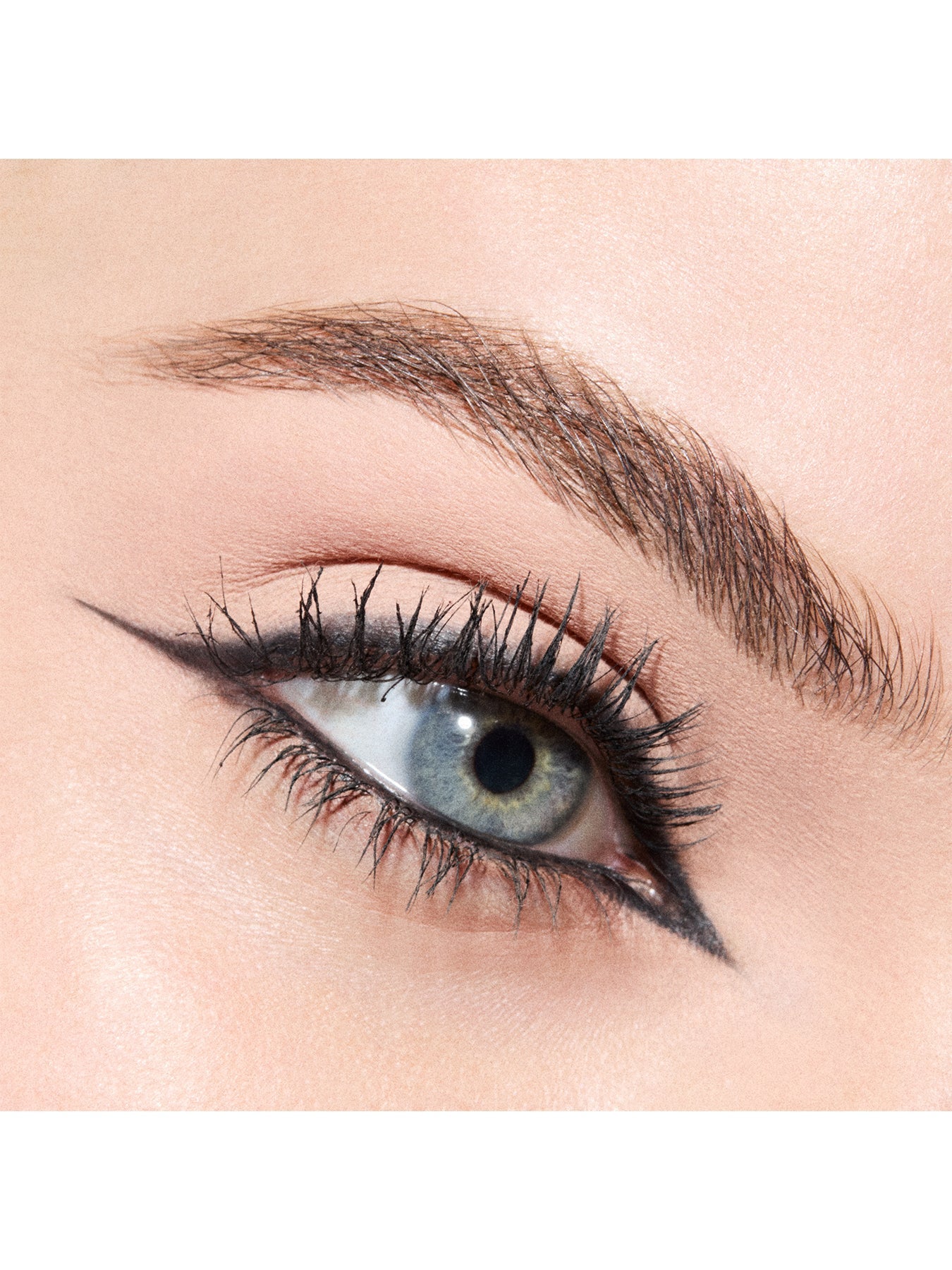 Liquid Multi-Sculpt Shadow
