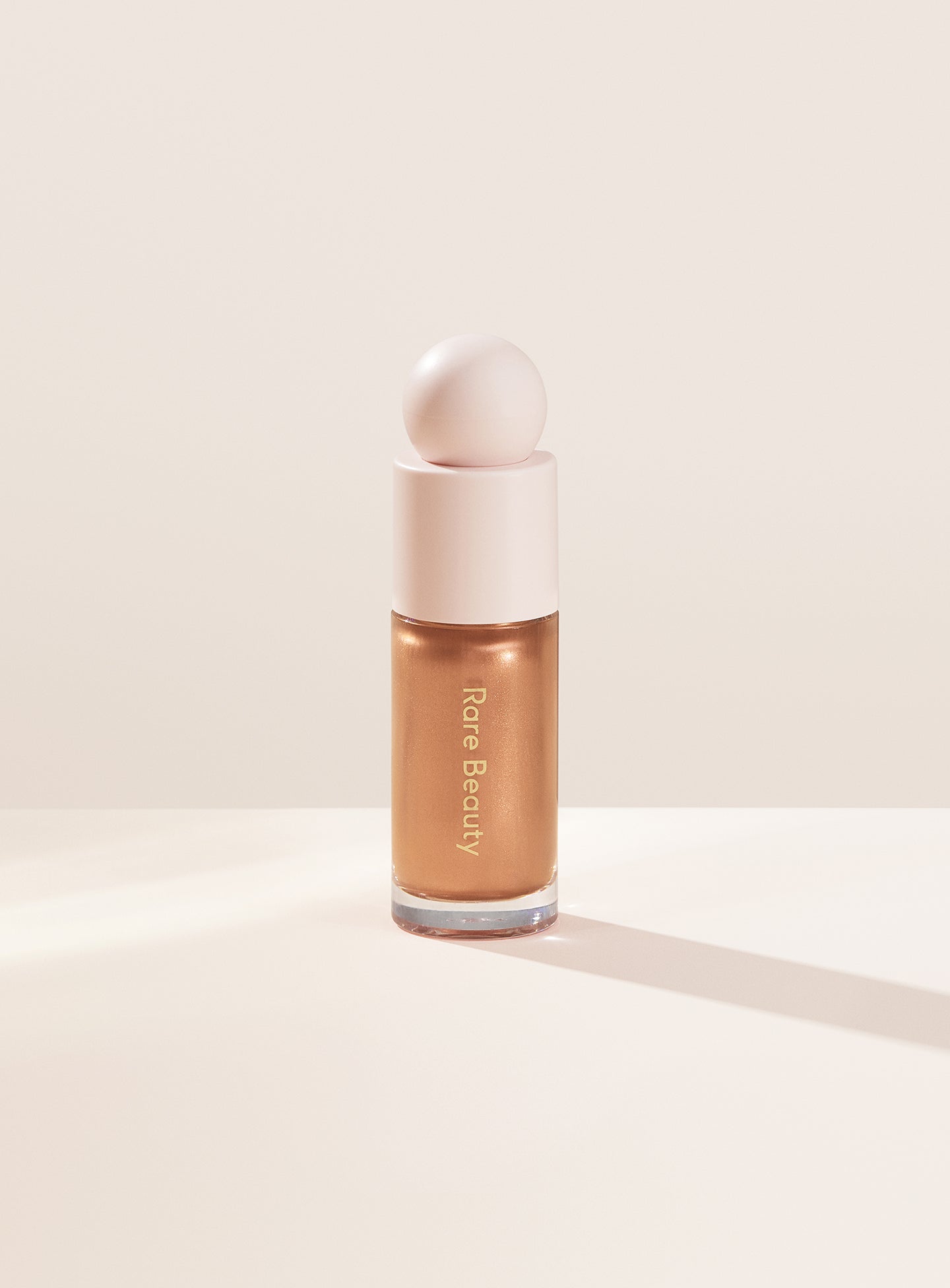 Radiant Glow Liquid Highlighter