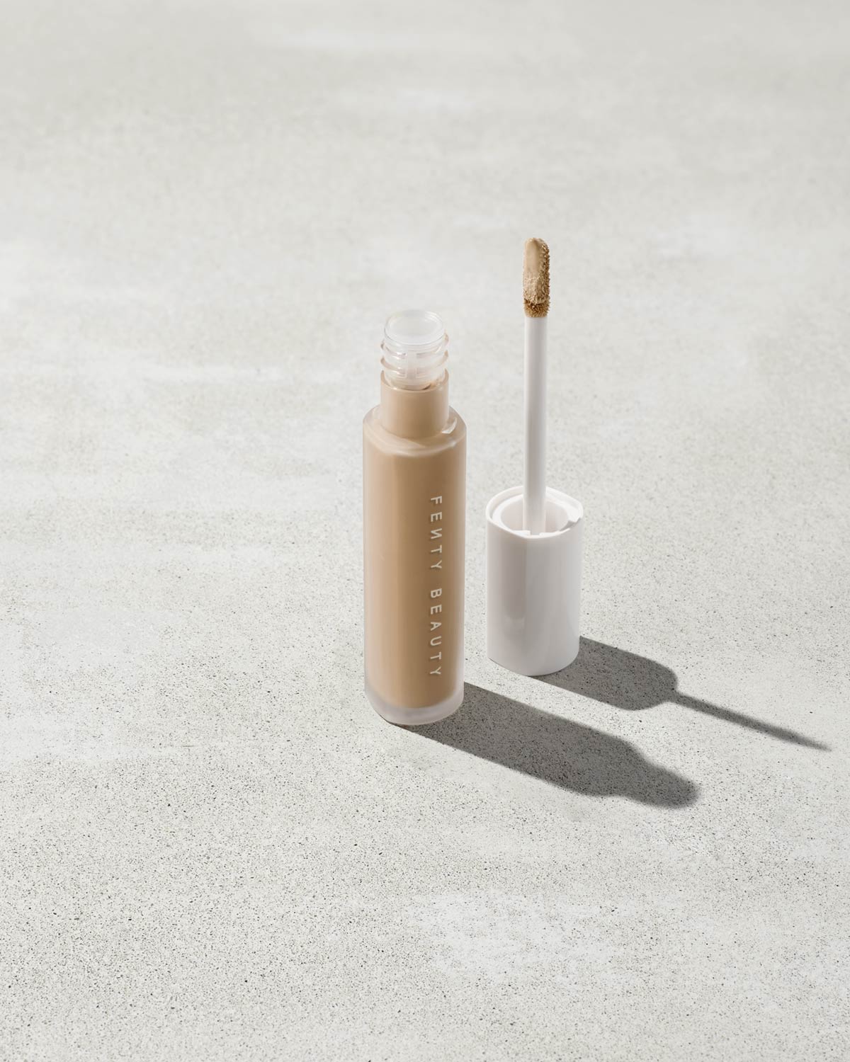 Pro Filt'r Instant Retouch Concealer - Shade 300