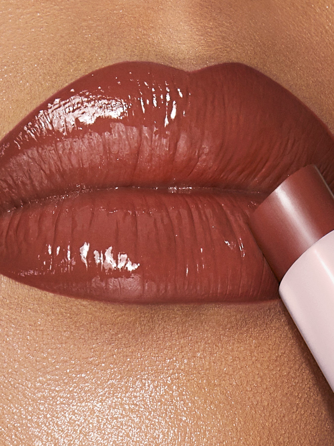 Hyaluronic Luxe Kiss - Passionate Embrace