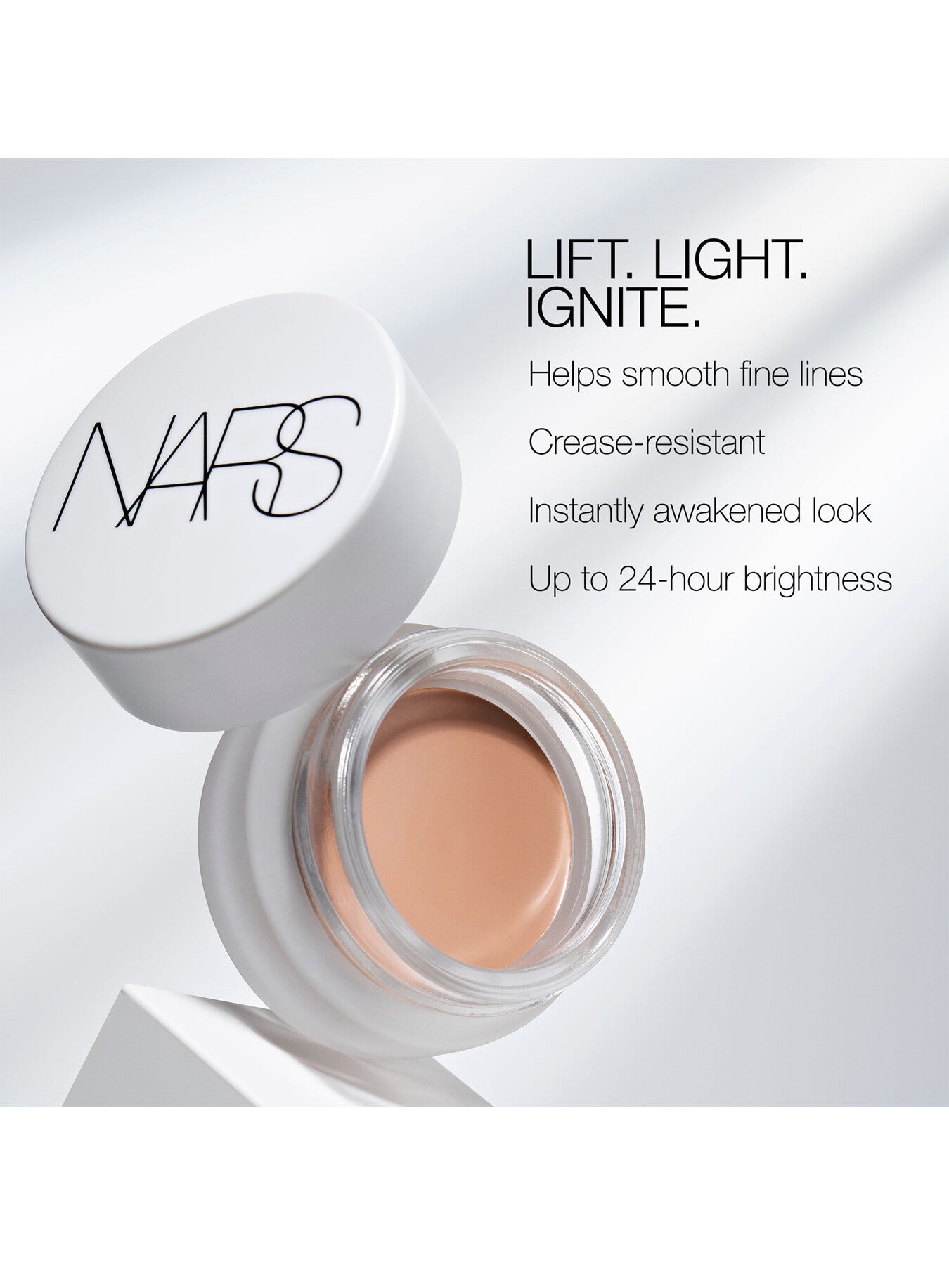 Luminous Eye Radiance Highlighter