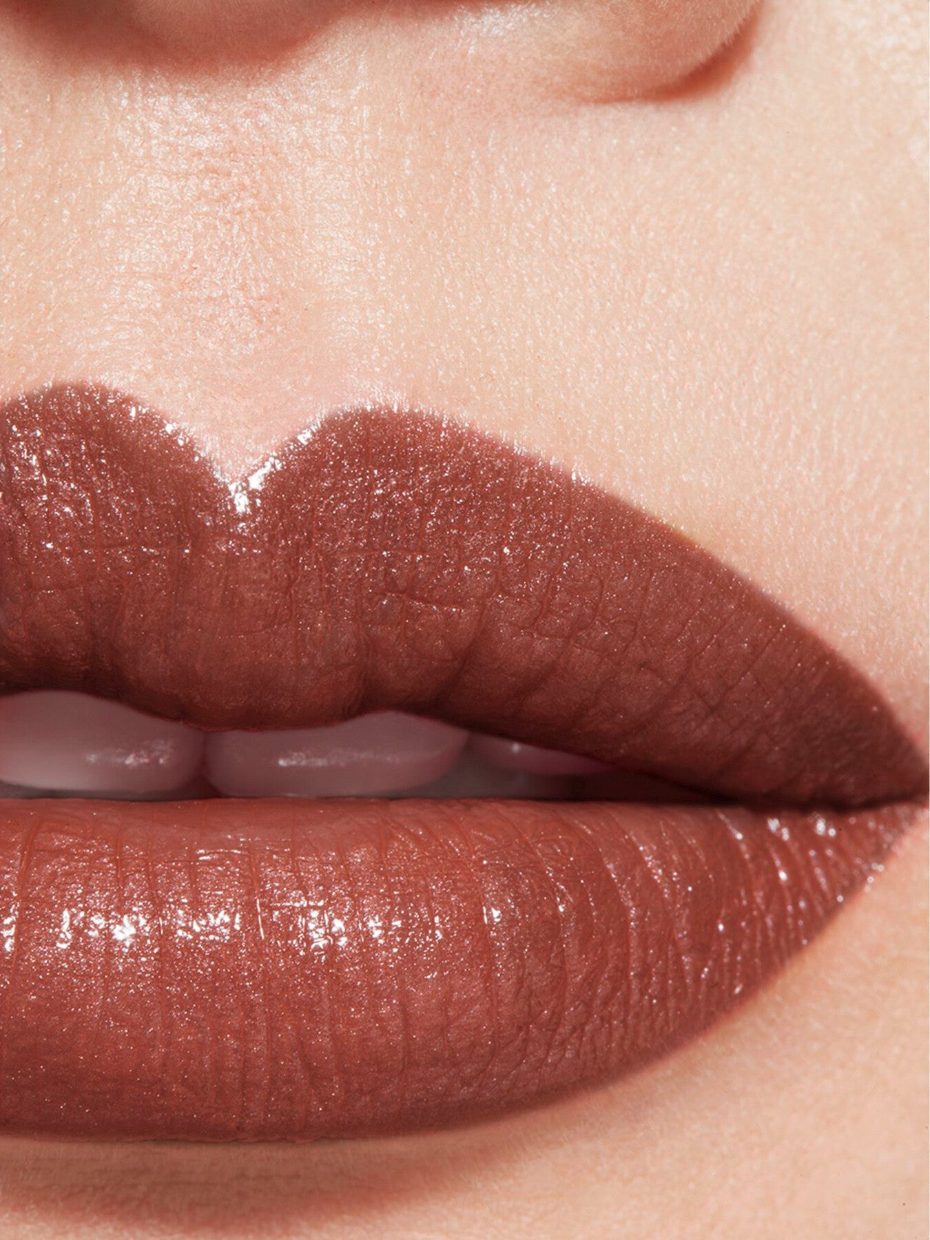 Chanel Rouge Coco Satin Lipstick - Long-Wear Hydration for Luscious LAips