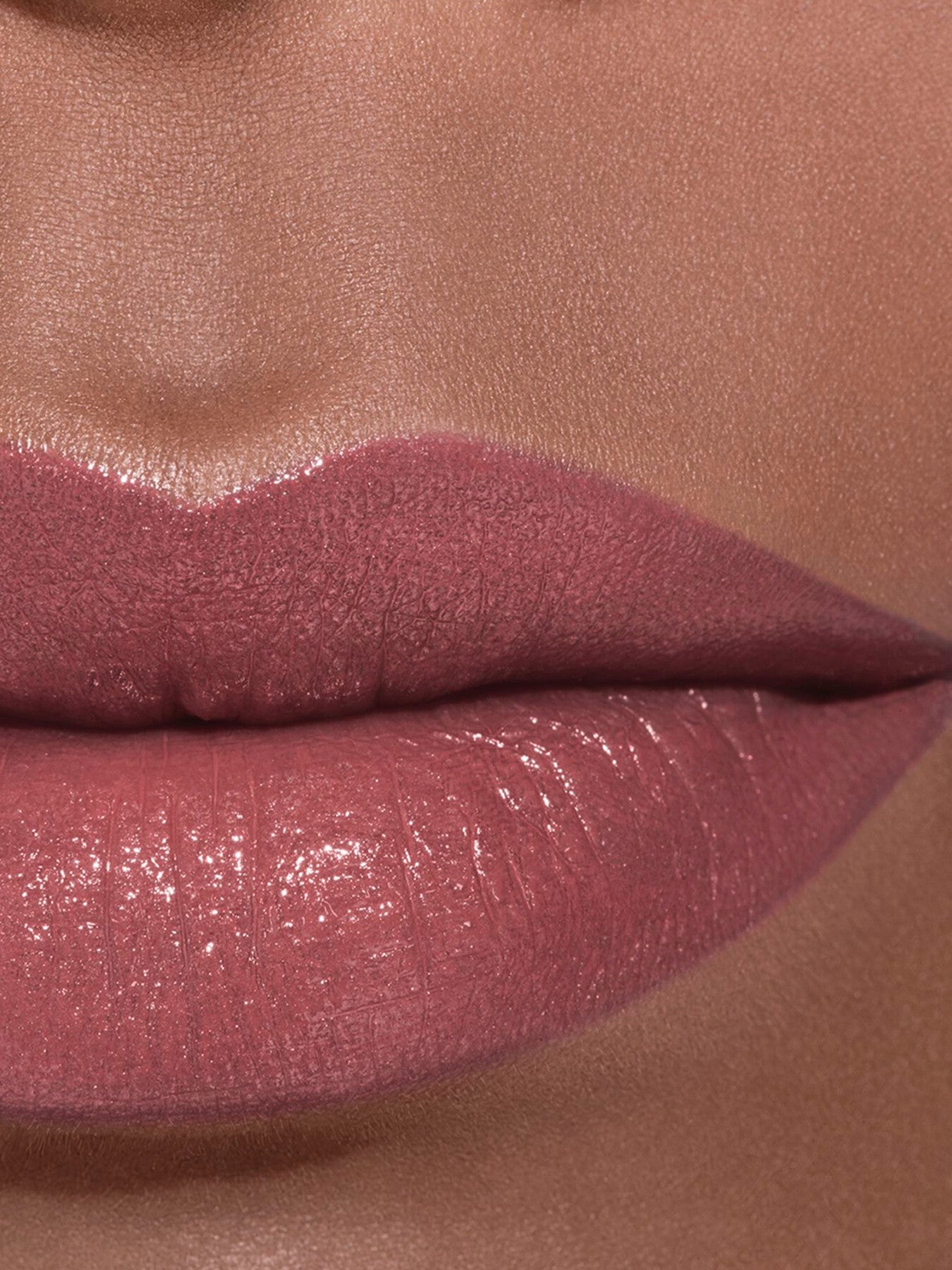 Chanel Rouge Coco Satin Lipstick - Long-Wear Hydration for Luscious LAips