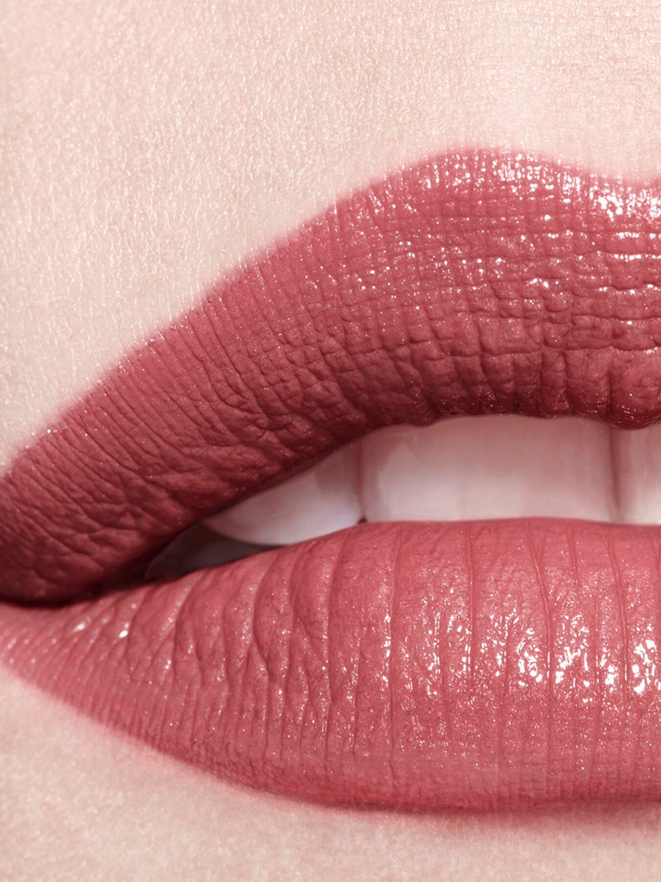 Chanel Rouge Coco Satin Lipstick - Long-Wear Hydration for Luscious LAips