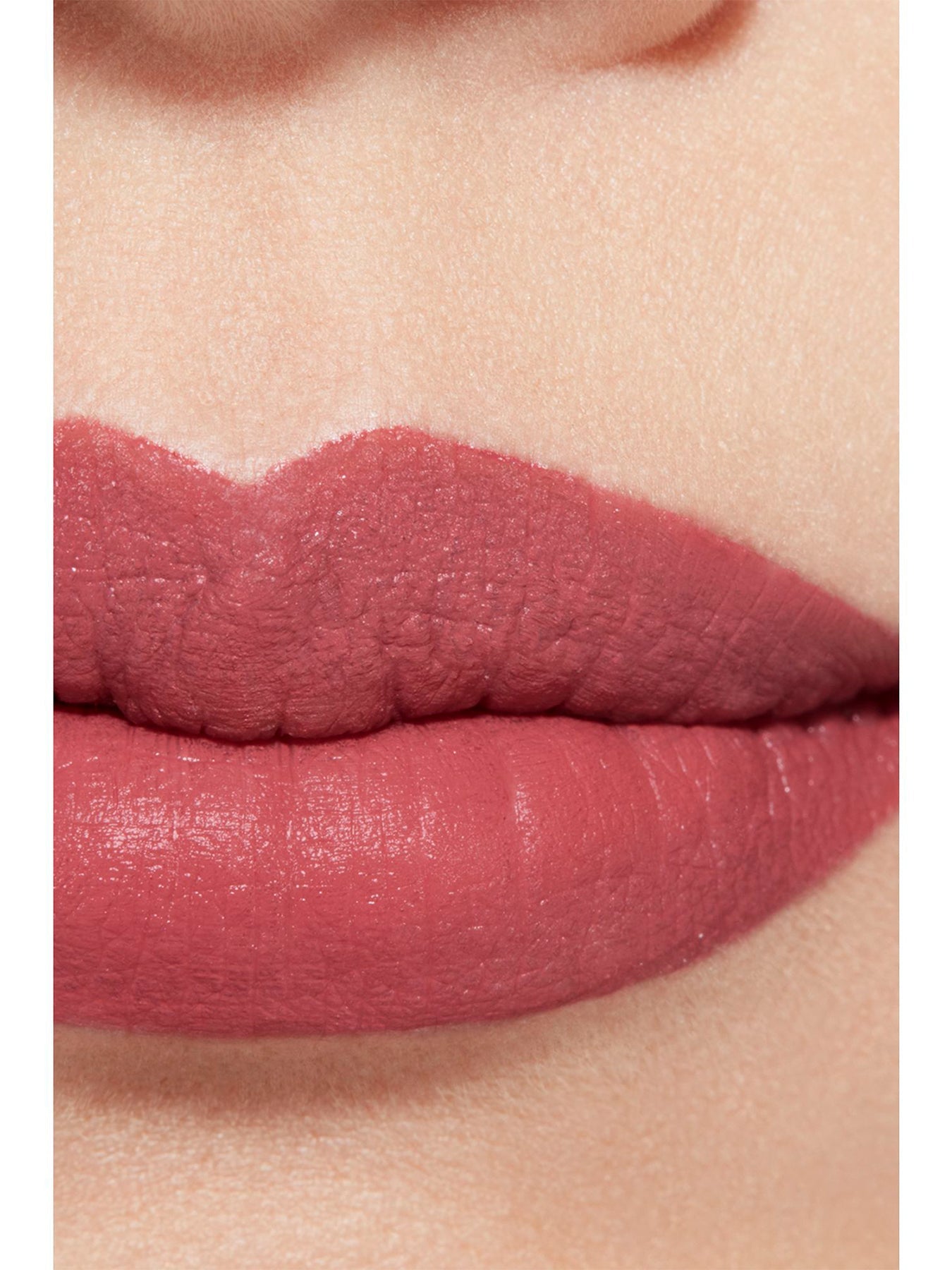 Velvet Allure: Limited Edition Rouge
