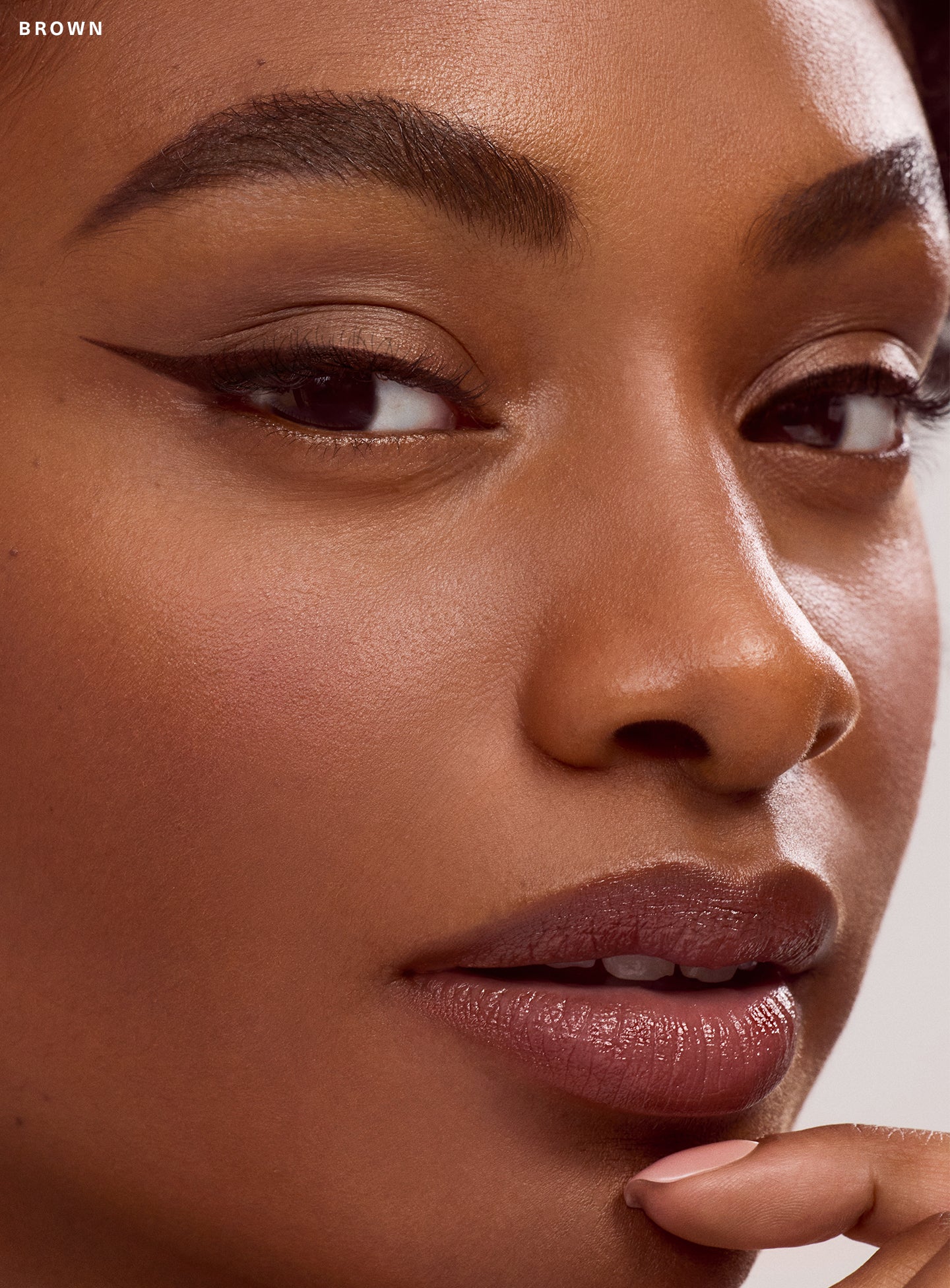 Perfection Matte Liquid Eyeliner - Rich Brown
