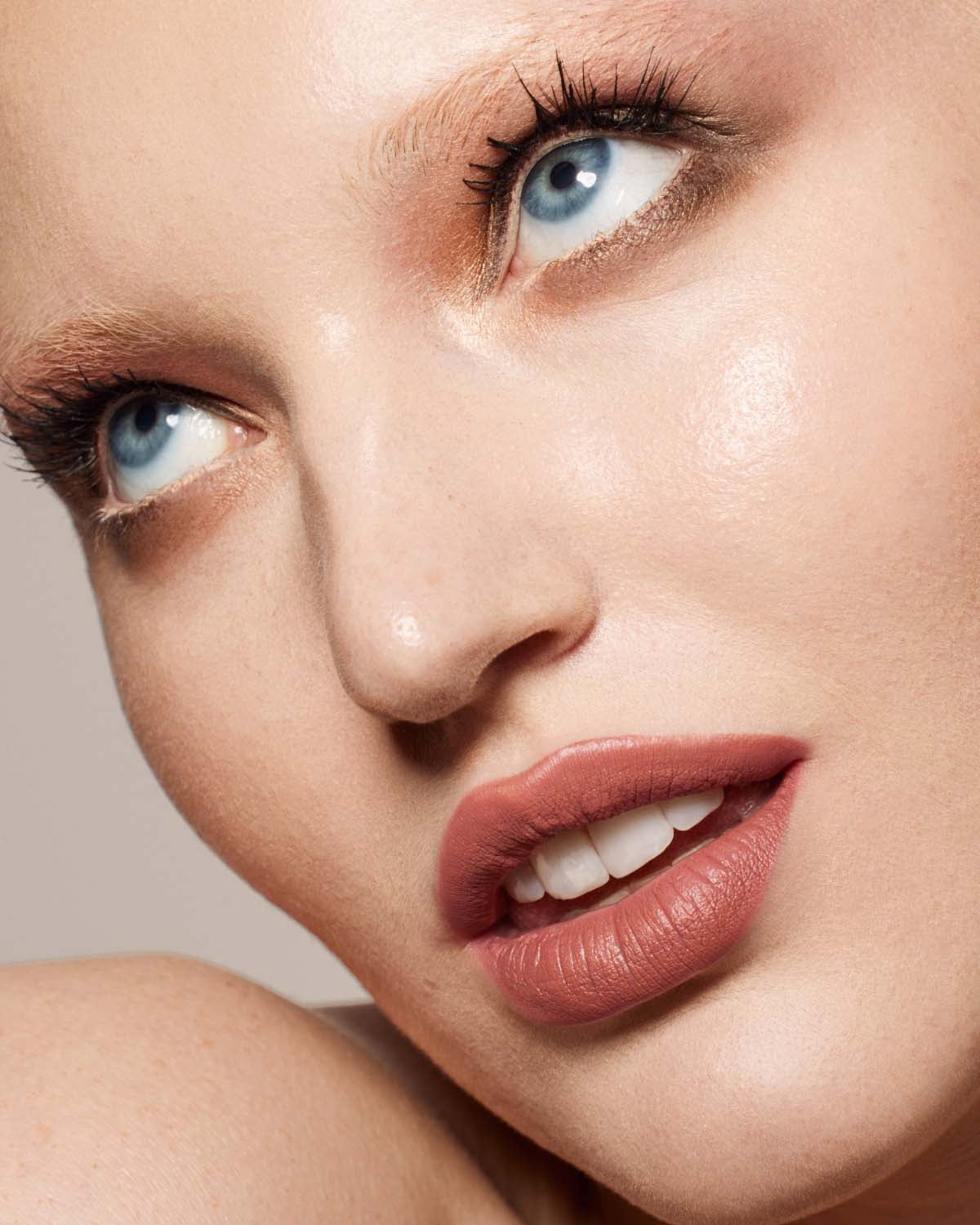 Stunna Lip Elixir - Timeless Elegance