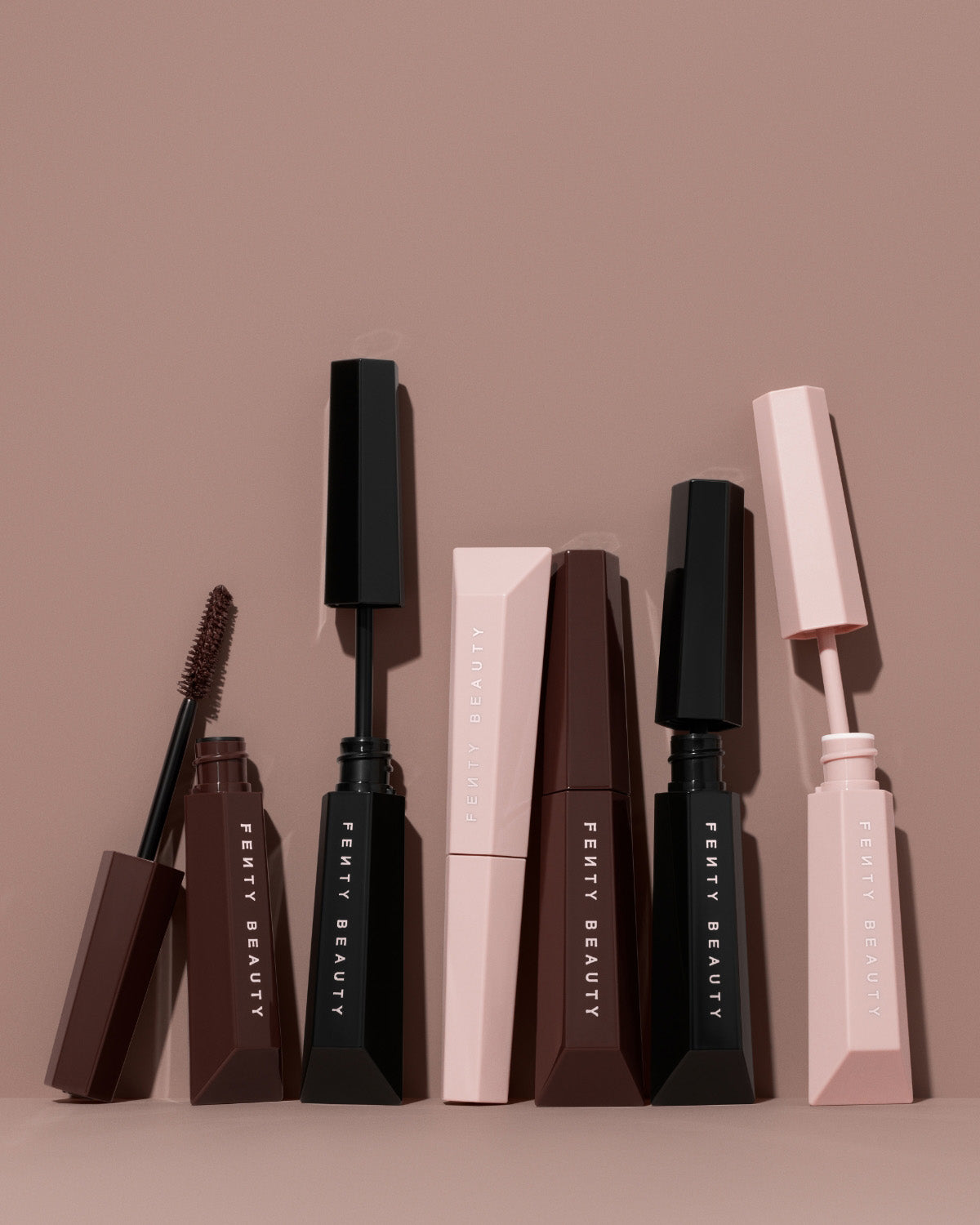 Hella Thicc Volumizing Mascara – Pure Elegance