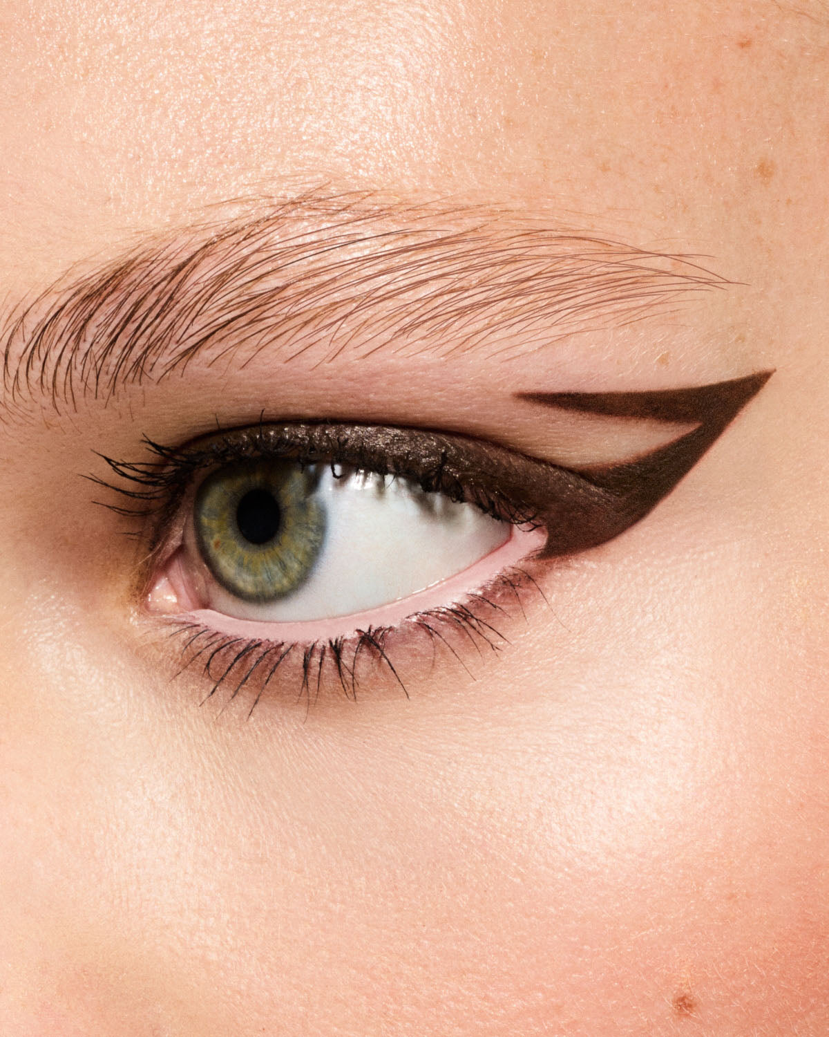 Fine Linez Eye Liner - Velvet Truffle
