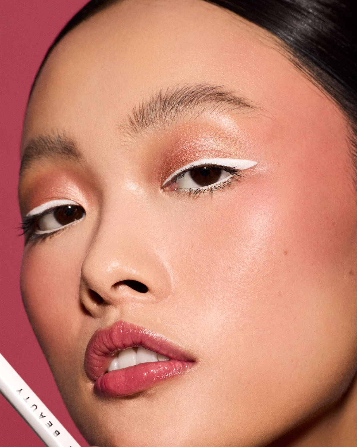 Fine Linez Eye Definer - Wet Tee Elegance